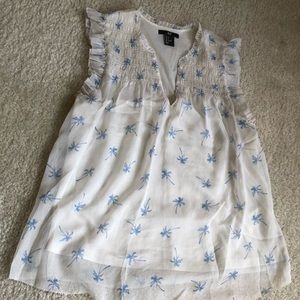 Beautiful H&M Ladies Blouse.